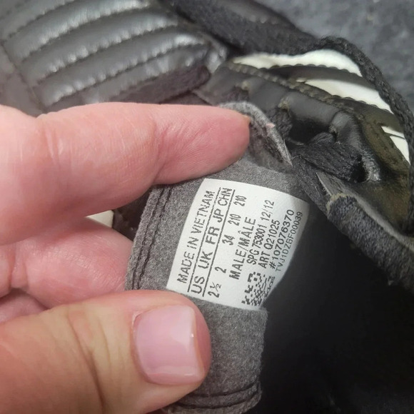 Adidas Q21025 Male Youth Soccer Cleats Black White Pink US 2 1/2 - Picture 12 of 15